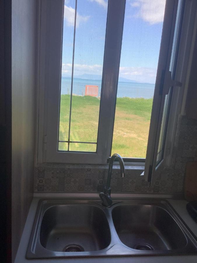 Villa Vasilikis Sea House Lefkimmi  Esterno foto